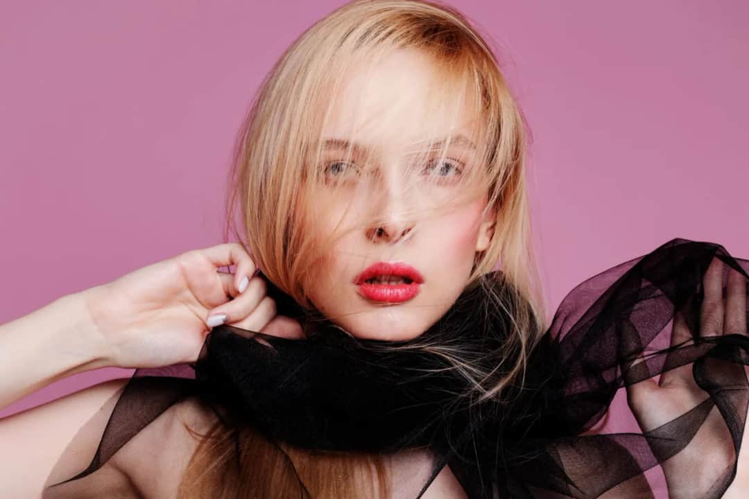 Jak zostać modelką w Polsce? Wymagania, agencje, start kariery